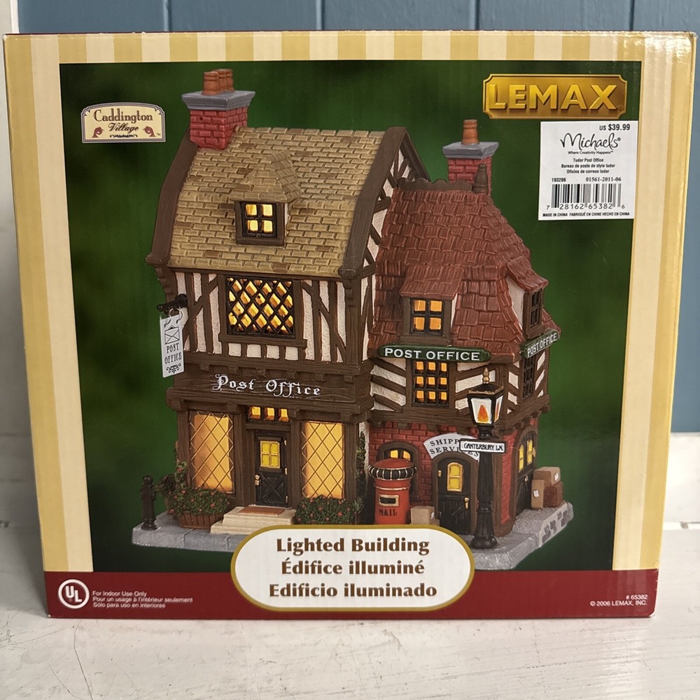 Lemax 2006 Tudor Post Office Enchanted Forest #65382 Town Center With Box